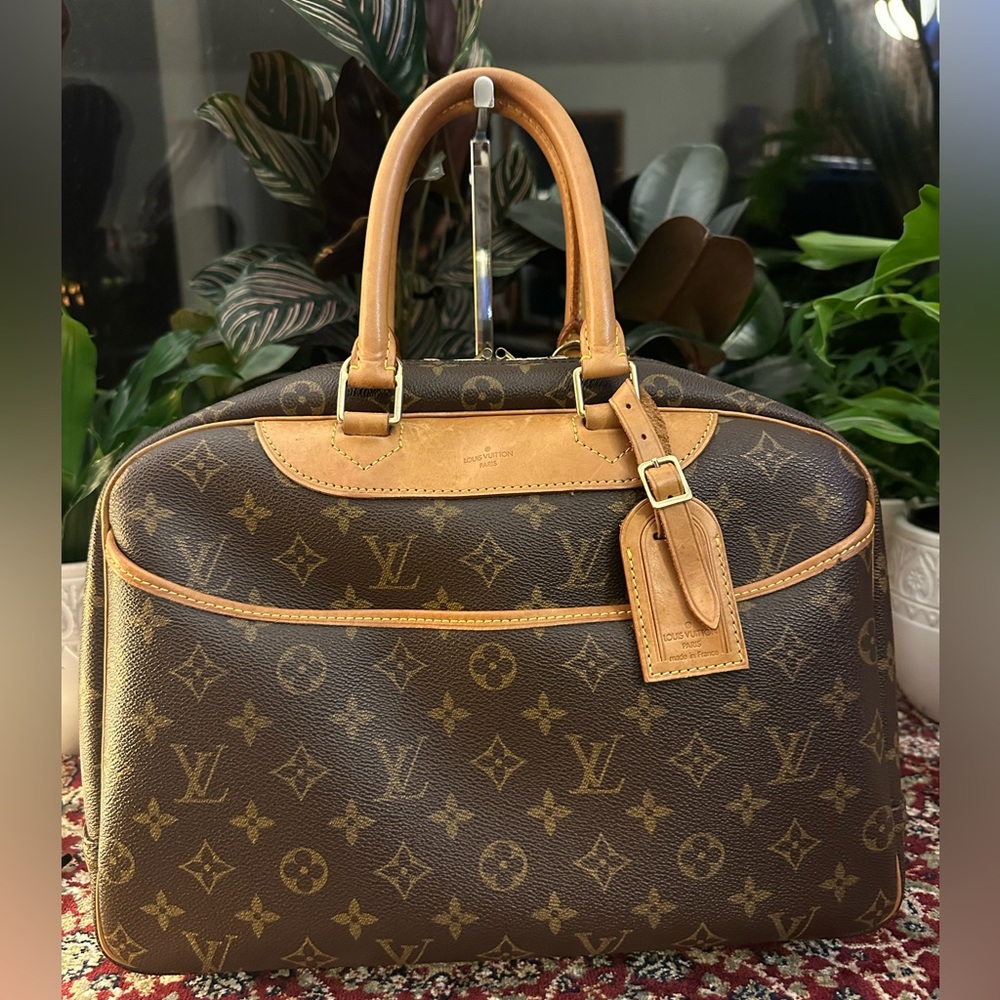 Louis Vuitton Deauville Monogram Handbag